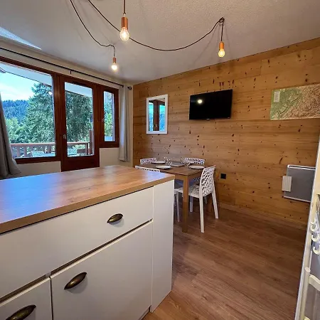 Grand Bois A722 Cles Blanches * Courchevel
