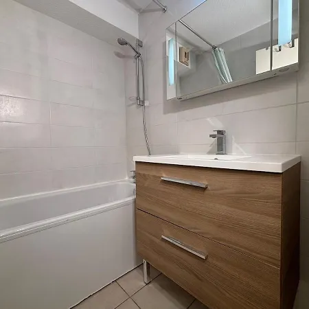 Grand Bois A722 Cles Blanches Apartment *